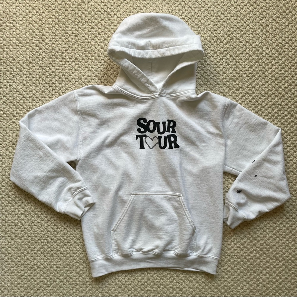 Olivia Rodrigo SOUR tour hoodie